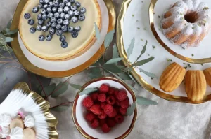 Mukit | Lautaset>KARE Design Bell Aamiaissetti (12/osaa)