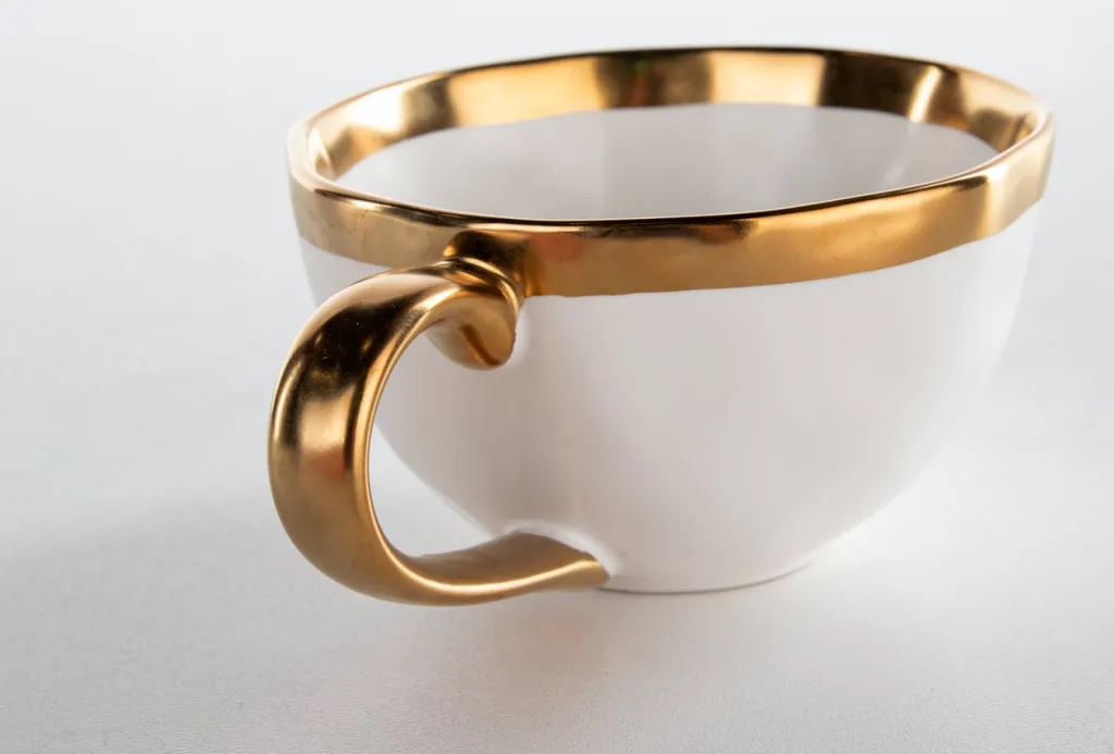 bell_kahvikuppilautanen_osaa_5.webp Kupit>KARE Design Bell Kahvikuppi+lautanen (2/osaa)