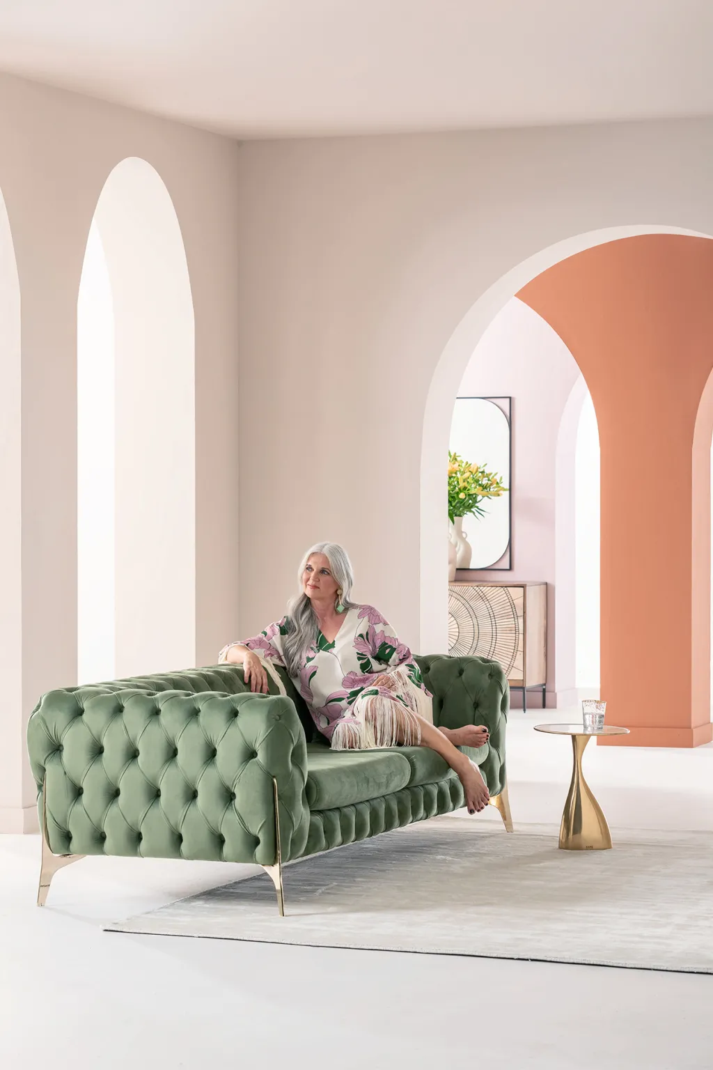 bellissima_sohva_istuttava__sametti_vihre_cm_9.webp Sohvat | Olohuone>KARE Design Bellissima Sohva 2-istuttava - Sametti, Vihreä 200cm