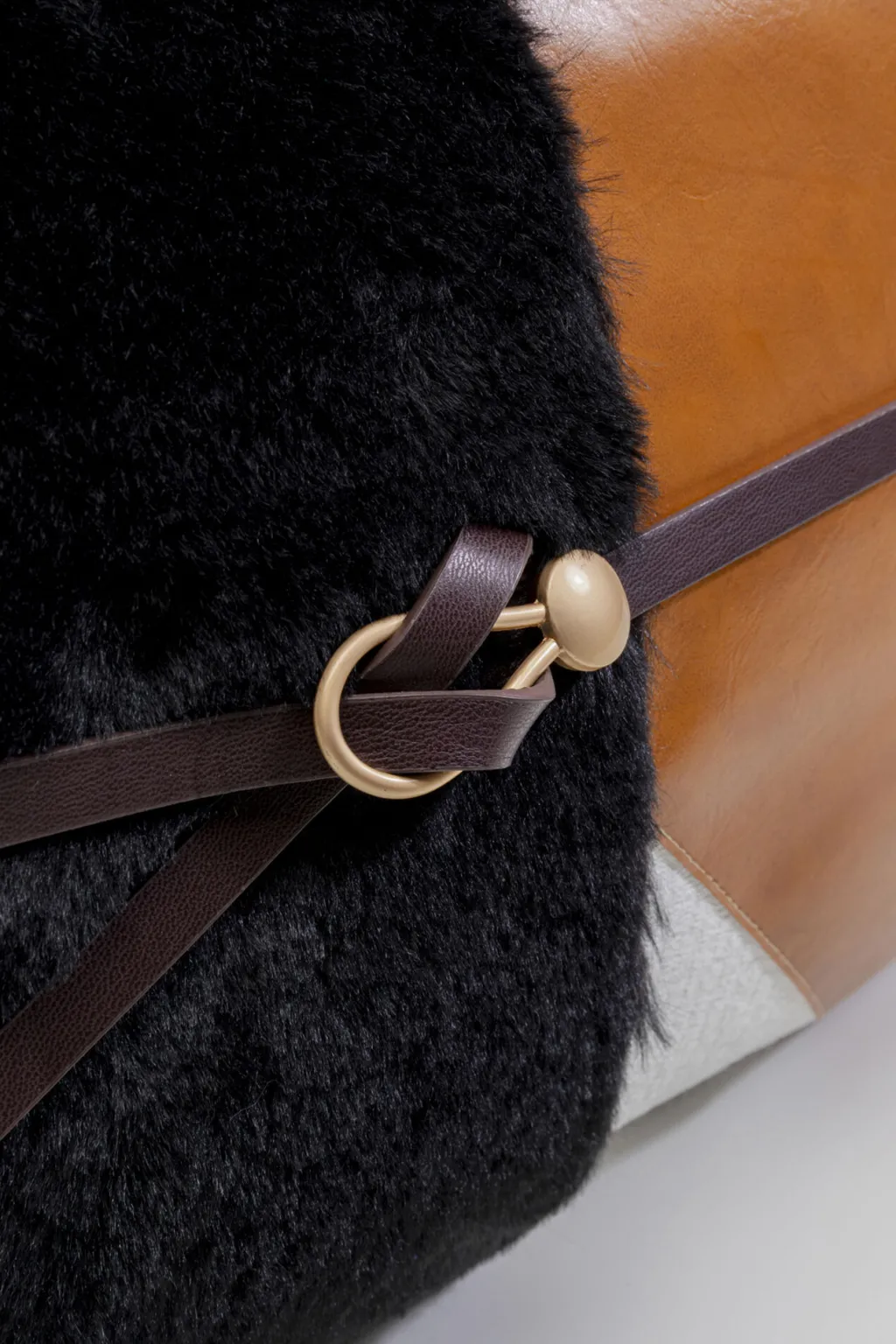 belt_tyyny_xcm_2.webp Sisustustyynyt | Olohuone>KARE Design Belt Tyyny 50x30cm