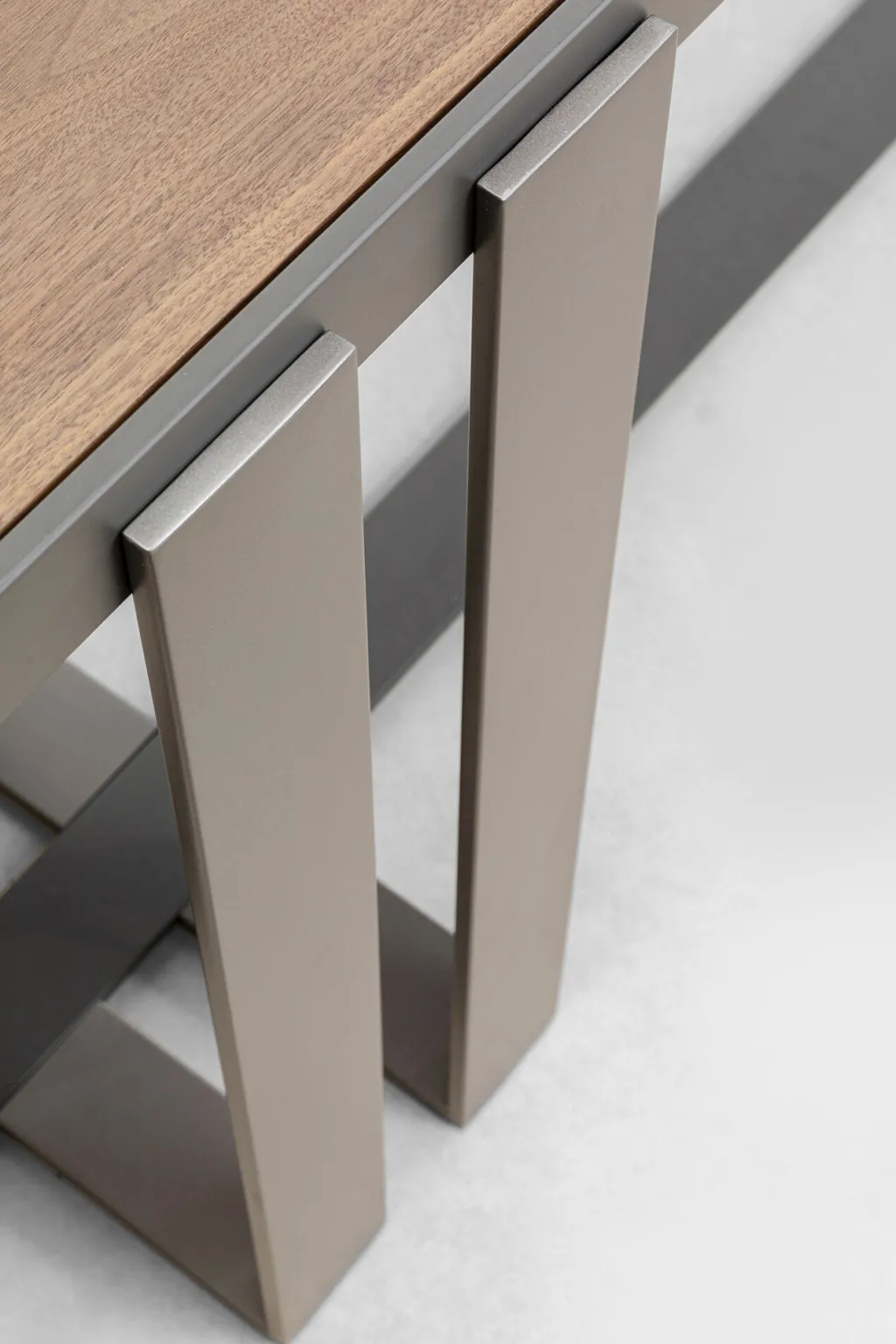 bravo_konsolipyt_xcm_6.webp Konsolipöydät Ja Sivupöydät>KARE Design Bravo Konsolipöytä 150x45cm