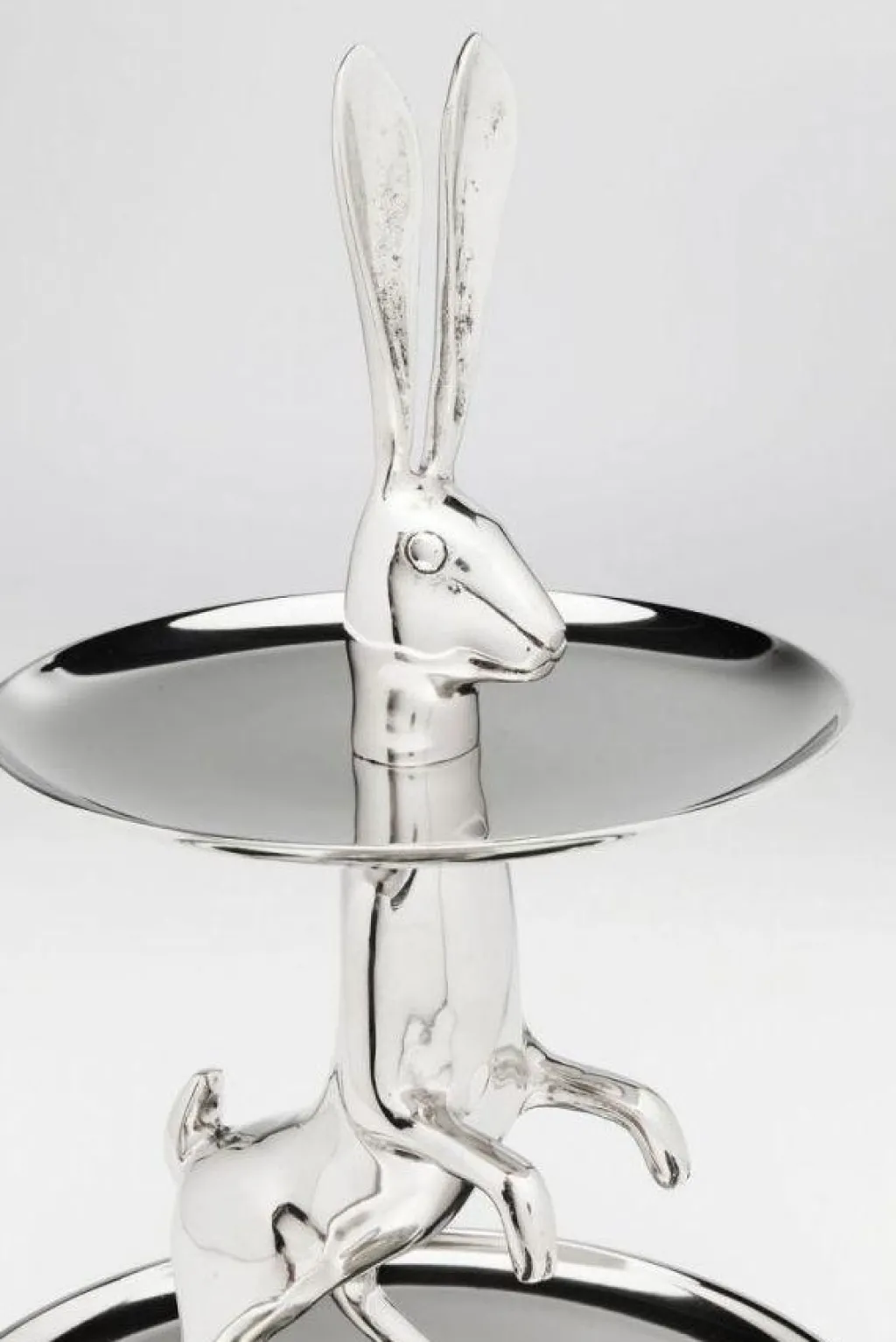 bunny_pupu_kerrostarjotin_hopea_5.webp Tarjottimet>KARE Design Bunny Pupu Kerrostarjotin, Hopea
