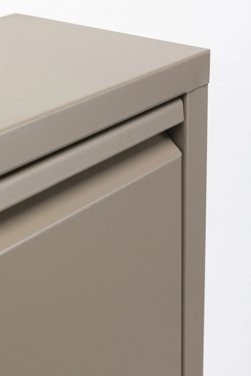 caruso_kenkkaappi_taupe__lokeroa_6.webp Kenkäkaapit>KARE Design Caruso Kenkäkaappi Taupe 3 Lokeroa
