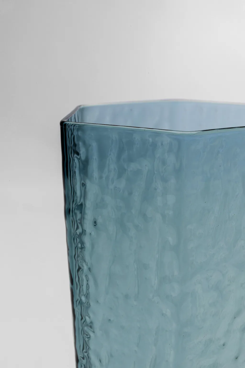 cascata_blue_samppanjalasi_sininen_0.webp Viinilasit | Lasit>KARE Design Cascata Blue Samppanjalasi Sininen