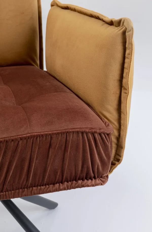 Tuolit>KARE Design Chelsea Tuoli Käsinojilla, Ruskea