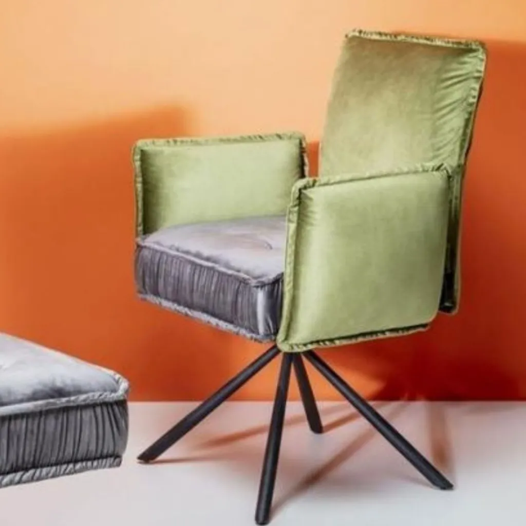 chelsea_tuoli_ksinojilla_vihre_0.webp Tuolit>KARE Design Chelsea Tuoli Käsinojilla, Vihreä
