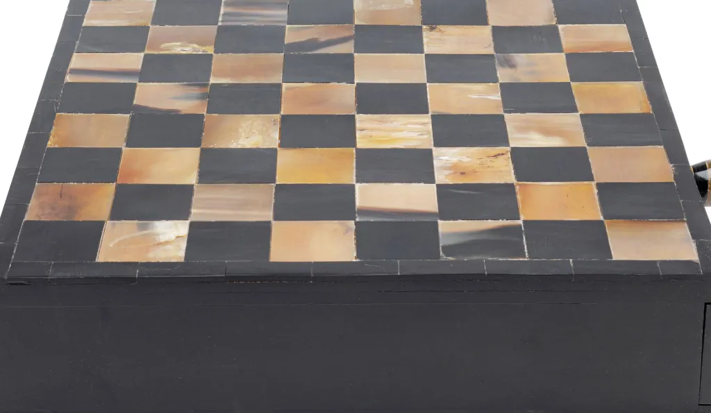 chess_antique_deco_shakki_koristeesine_xcm_2.webp Jalalliset Koriste-Esineet>KARE Design Chess Antique Deco Shakki, Koriste-esine 36x33cm