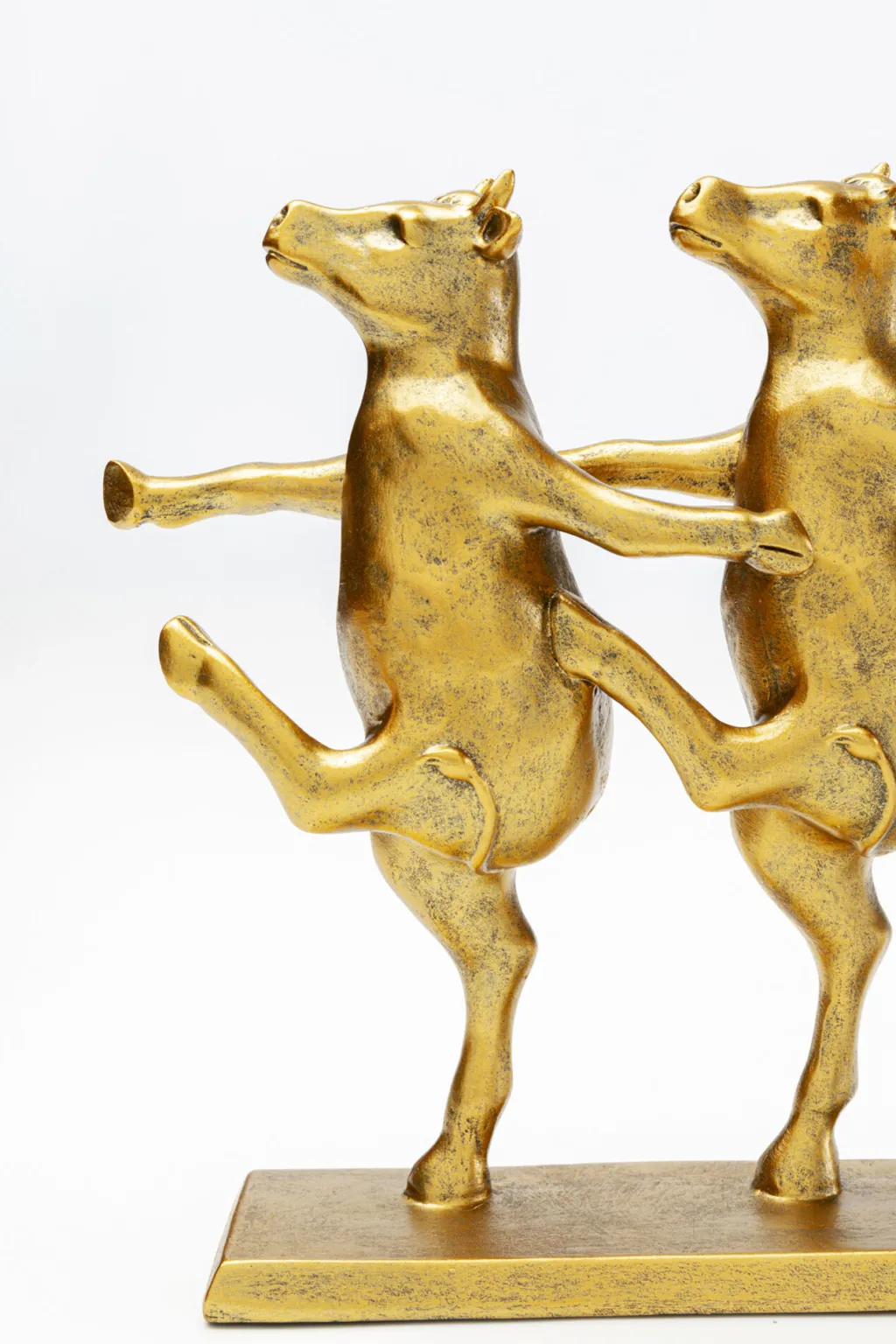 dancing_cows_tanssivat_lehmt_kulta_cm_4.webp Koriste-Esineet>KARE Design Dancing Cows Tanssivat Lehmät Kulta 40cm