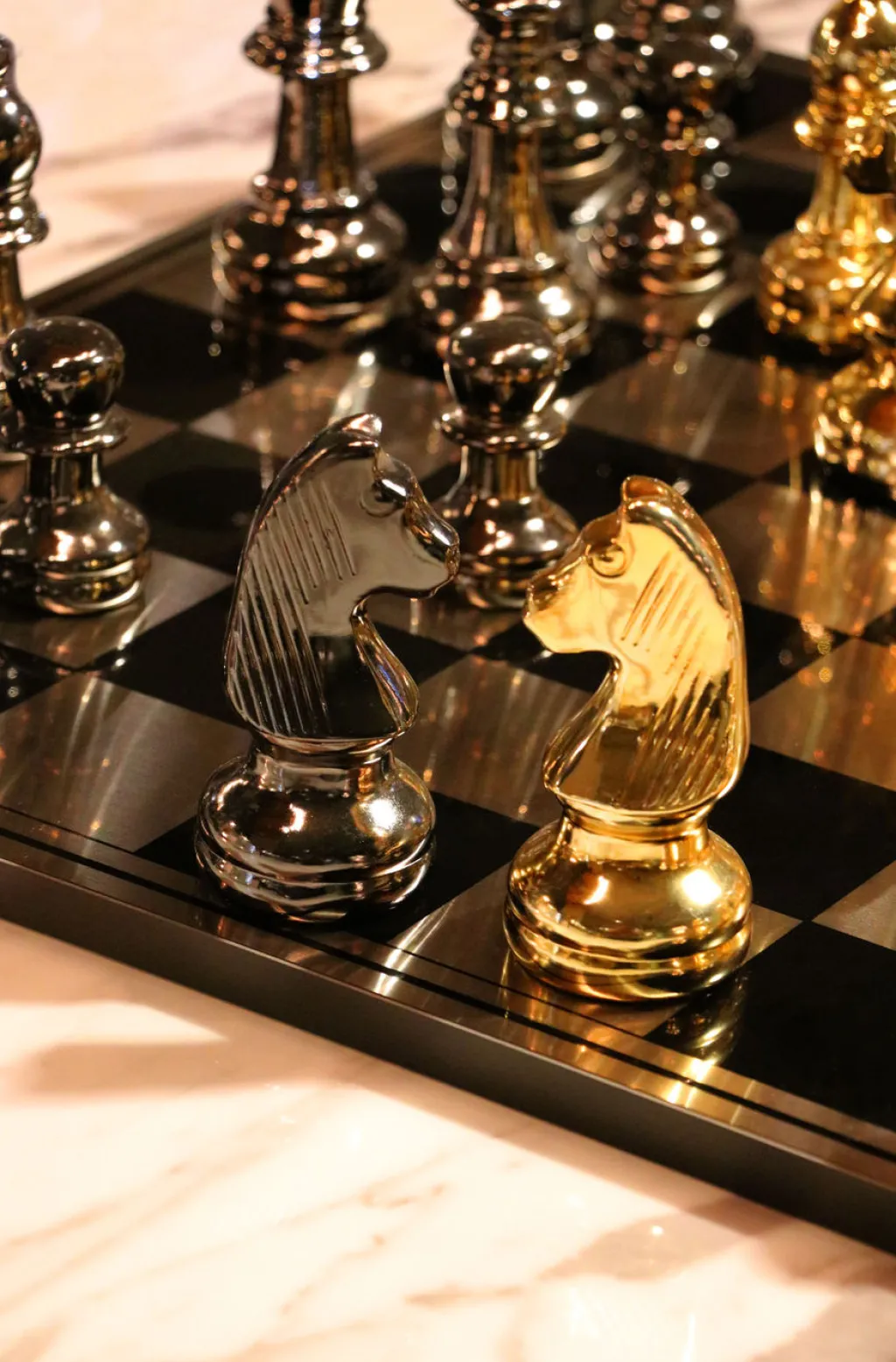 deco_chess_shakkipeli_koristeesine_xcm_12.webp Jalalliset Koriste-Esineet>KARE Design Deco Chess Shakkipeli Koriste-esine 60x60cm