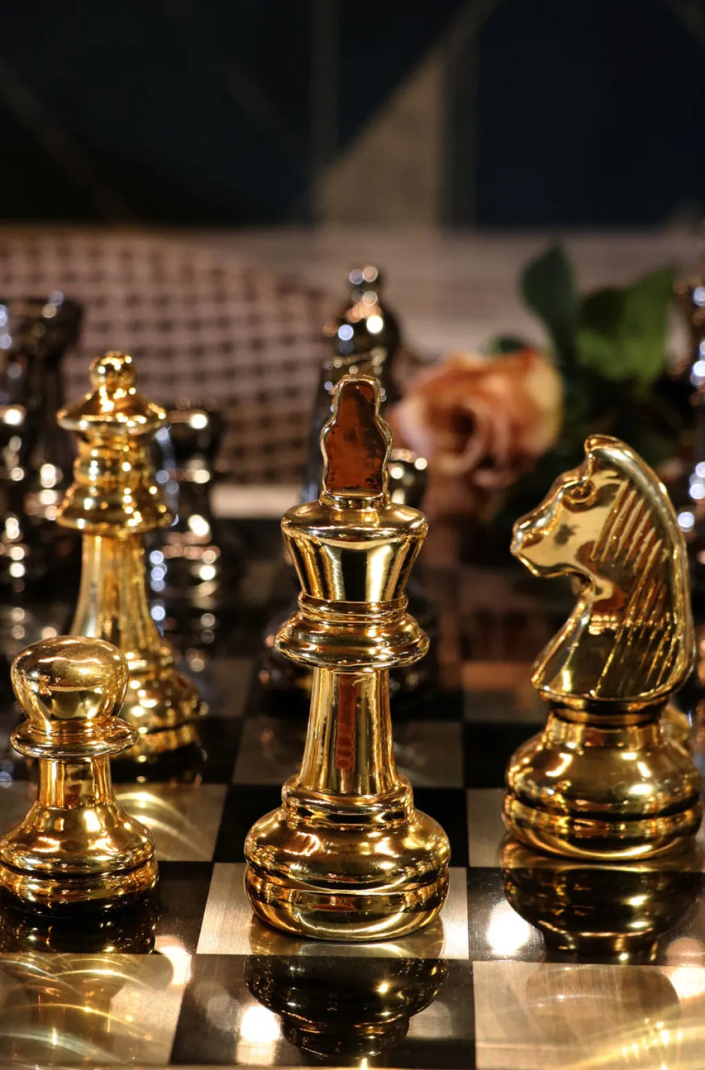 deco_chess_shakkipeli_koristeesine_xcm_13.webp Jalalliset Koriste-Esineet>KARE Design Deco Chess Shakkipeli Koriste-esine 60x60cm