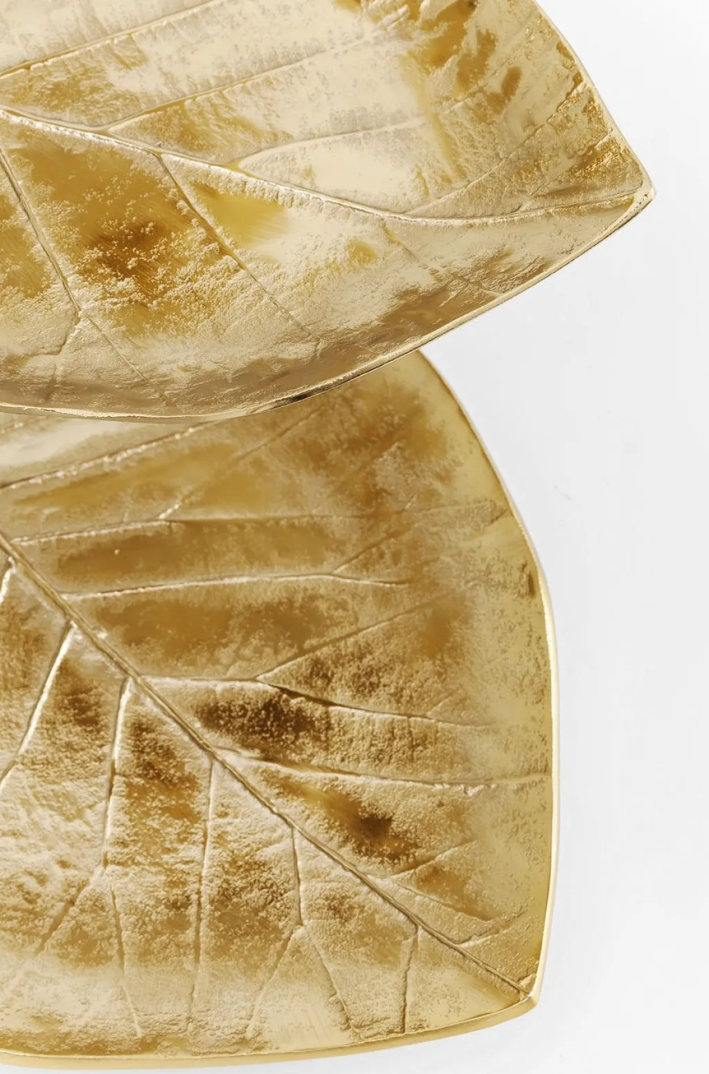 deco_leaf_kerrostarjotin_kulta_3.webp Korurasiat>KARE Design Deco Leaf Kerrostarjotin, Kulta