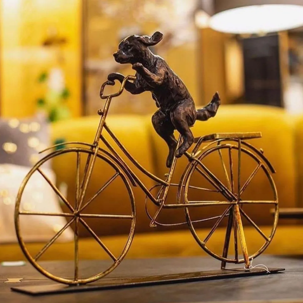 dog_with_bicycle_pyrilev_koira_koristeesine_cm_9.webp Koriste-Esineet>KARE Design Dog With Bicycle Pyöräilevä Koira Koriste-esine 44cm
