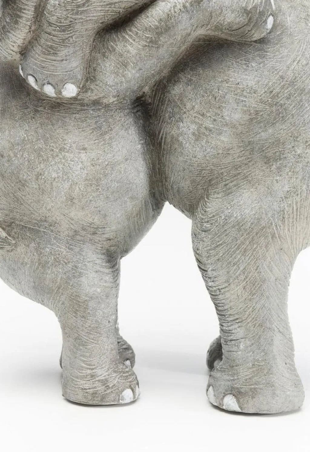 elephant_hug_elefantit_koristeesine_8.webp Koriste-Esineet>KARE Design Elephant Hug Elefantit Koriste-esine