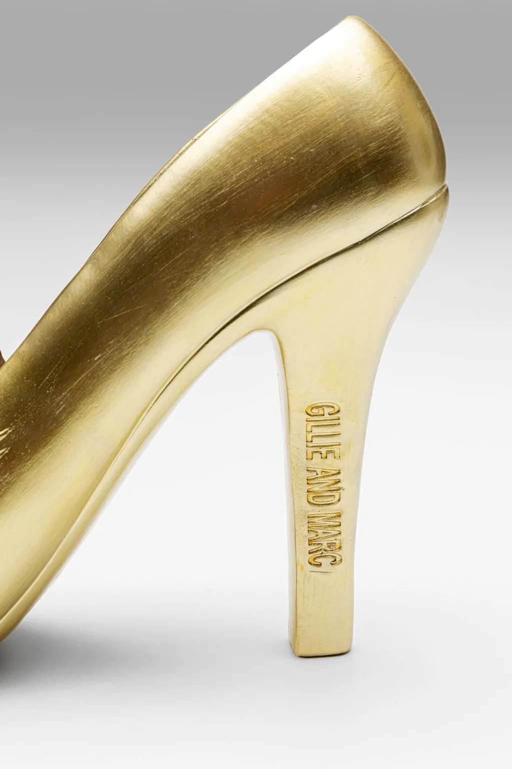 elephant_shoe_fetish_elefantti_koristeesine_cm_5.webp Koriste-Esineet>KARE Design Elephant Shoe Fetish Elefantti Koriste-esine 34cm