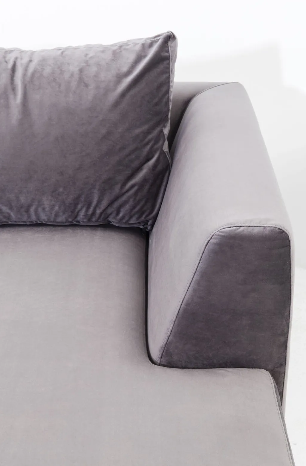 gianni_velvet_kulmasohva__harmaa_musta_oikea_4.webp Kulmasohvat>KARE Design Gianni Velvet Kulmasohva - Harmaa, Musta, Oikea