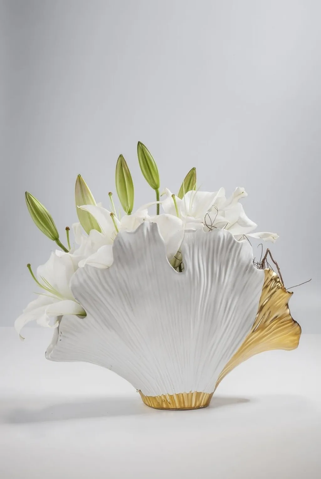 ginkgo_elegance_maljakko_cm_6-1.webp Maljakot>KARE Design Ginkgo Elegance Maljakko 18cm