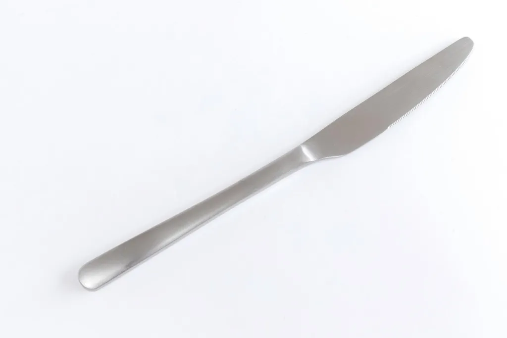gloria_aterimet_matta_hopea_osaa_3.webp Keittiö Ja Astiat>KARE Design Gloria Aterimet Matta Hopea (16/osaa)