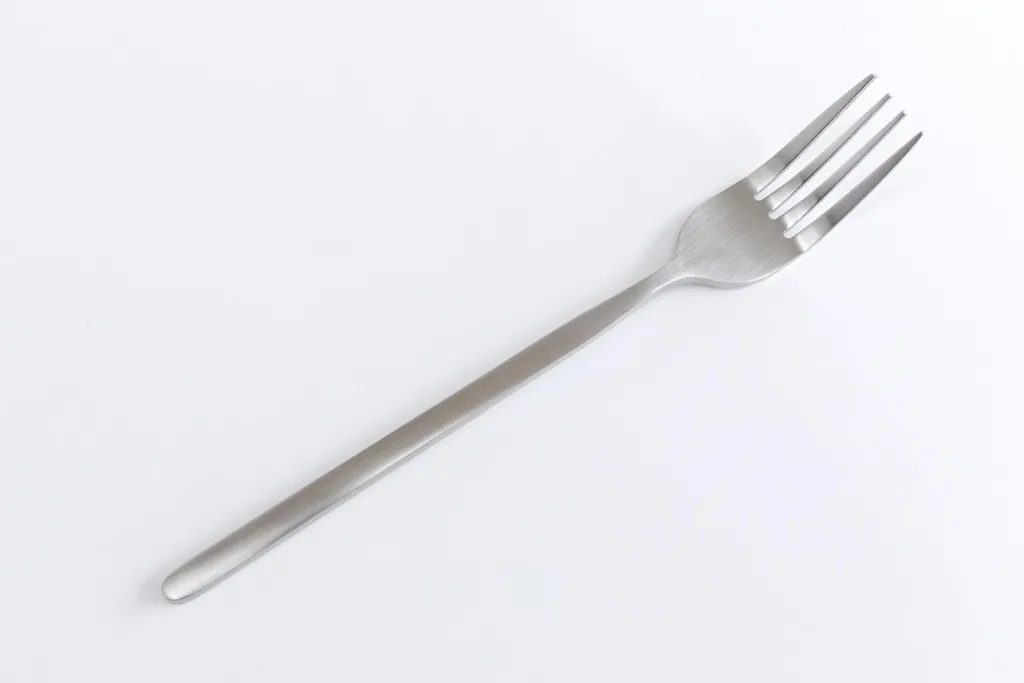 gloria_aterimet_matta_hopea_osaa_4.webp Keittiö Ja Astiat>KARE Design Gloria Aterimet Matta Hopea (16/osaa)