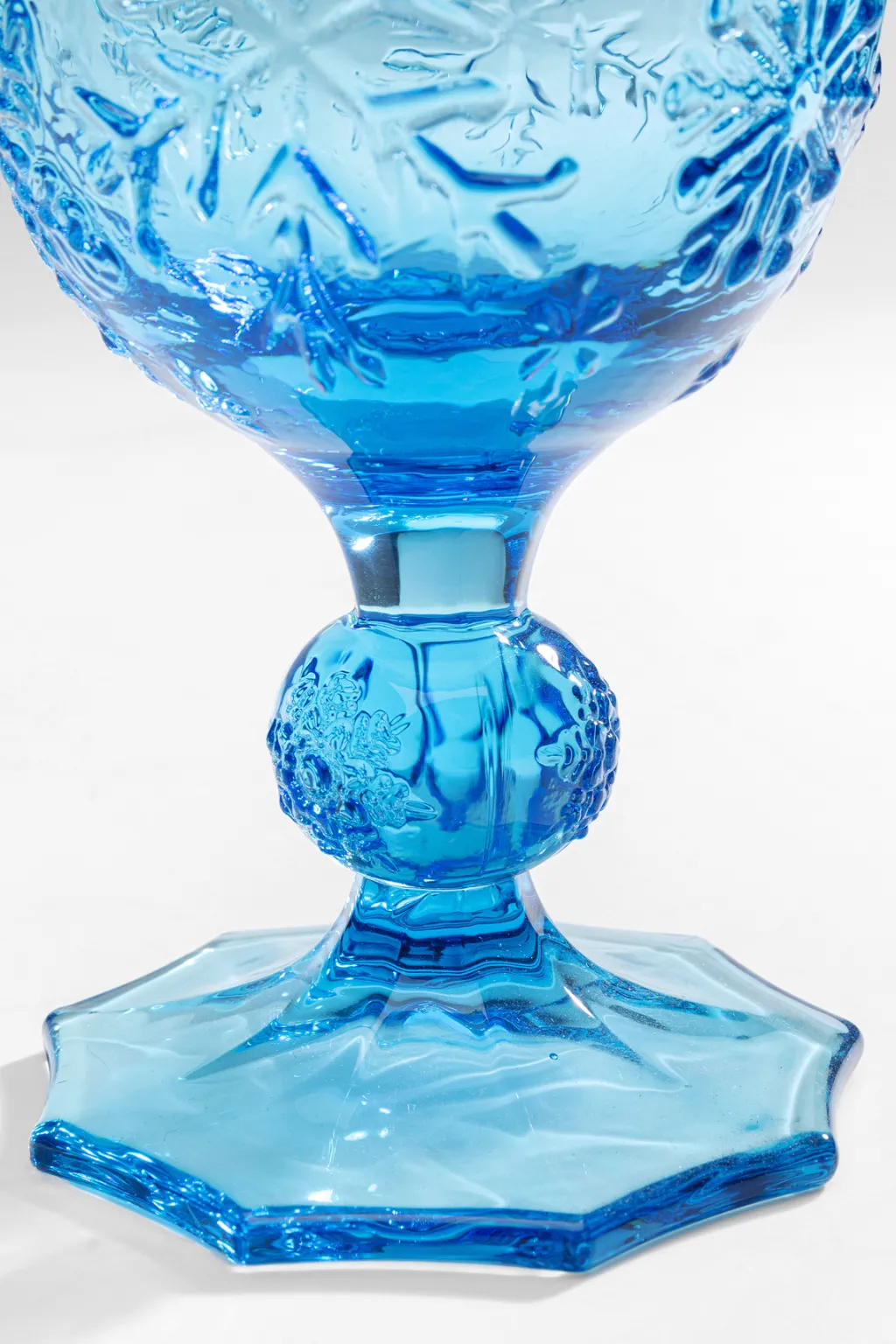 ice_flowers_blue_viinilasi_sininen_1.webp Viinilasit | Lasit>KARE Design Ice Flowers Blue Viinilasi Sininen