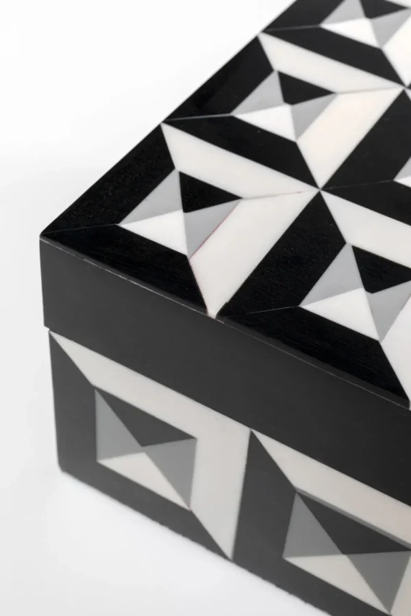 Korurasiat>KARE Design Jess Rasia, Laatikko 20x7cm