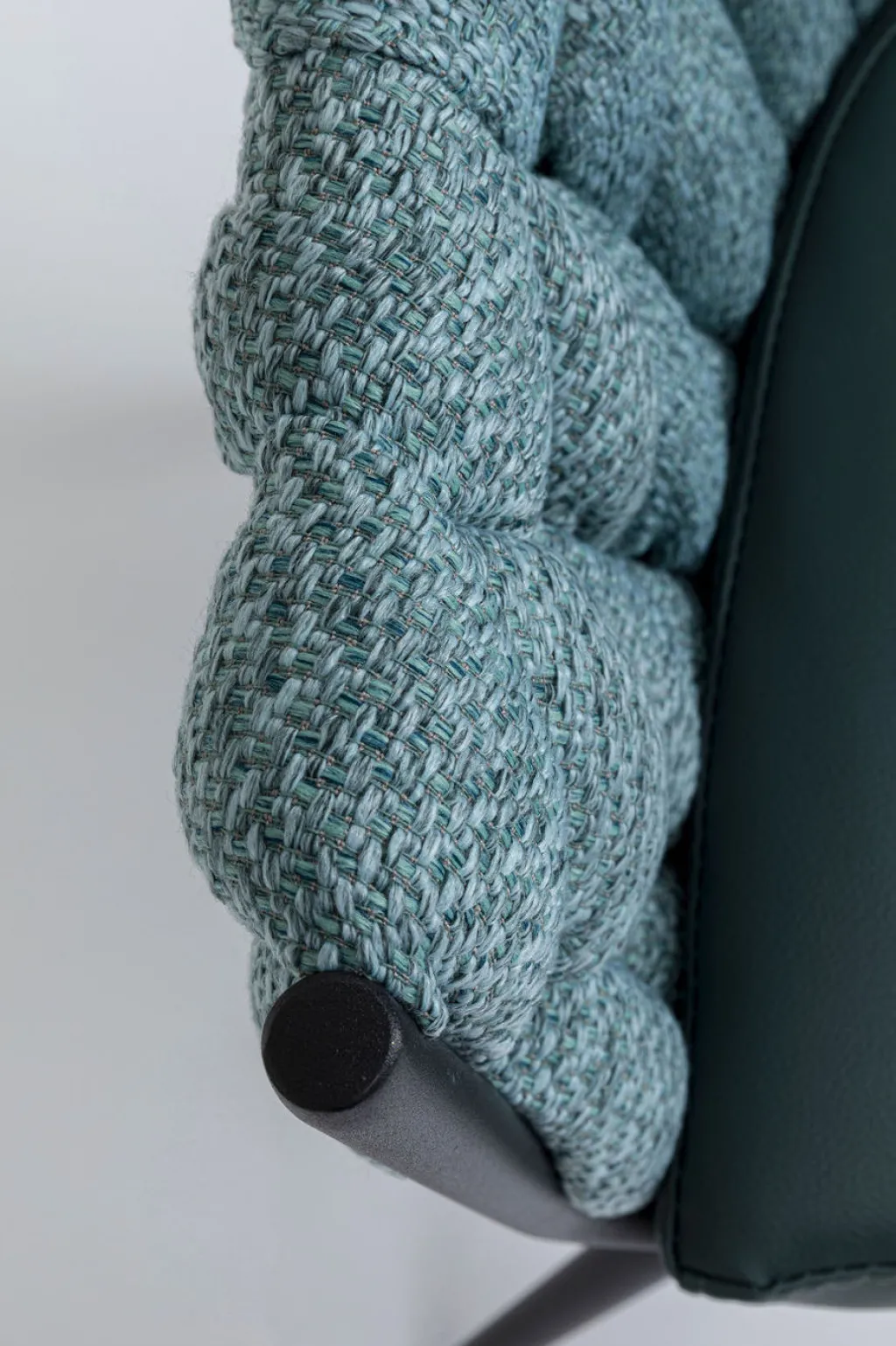 knot_tuoli_ksinojilla_sinivihre_11.webp Tuolit>KARE Design Knot Tuoli Käsinojilla, Sinivihreä