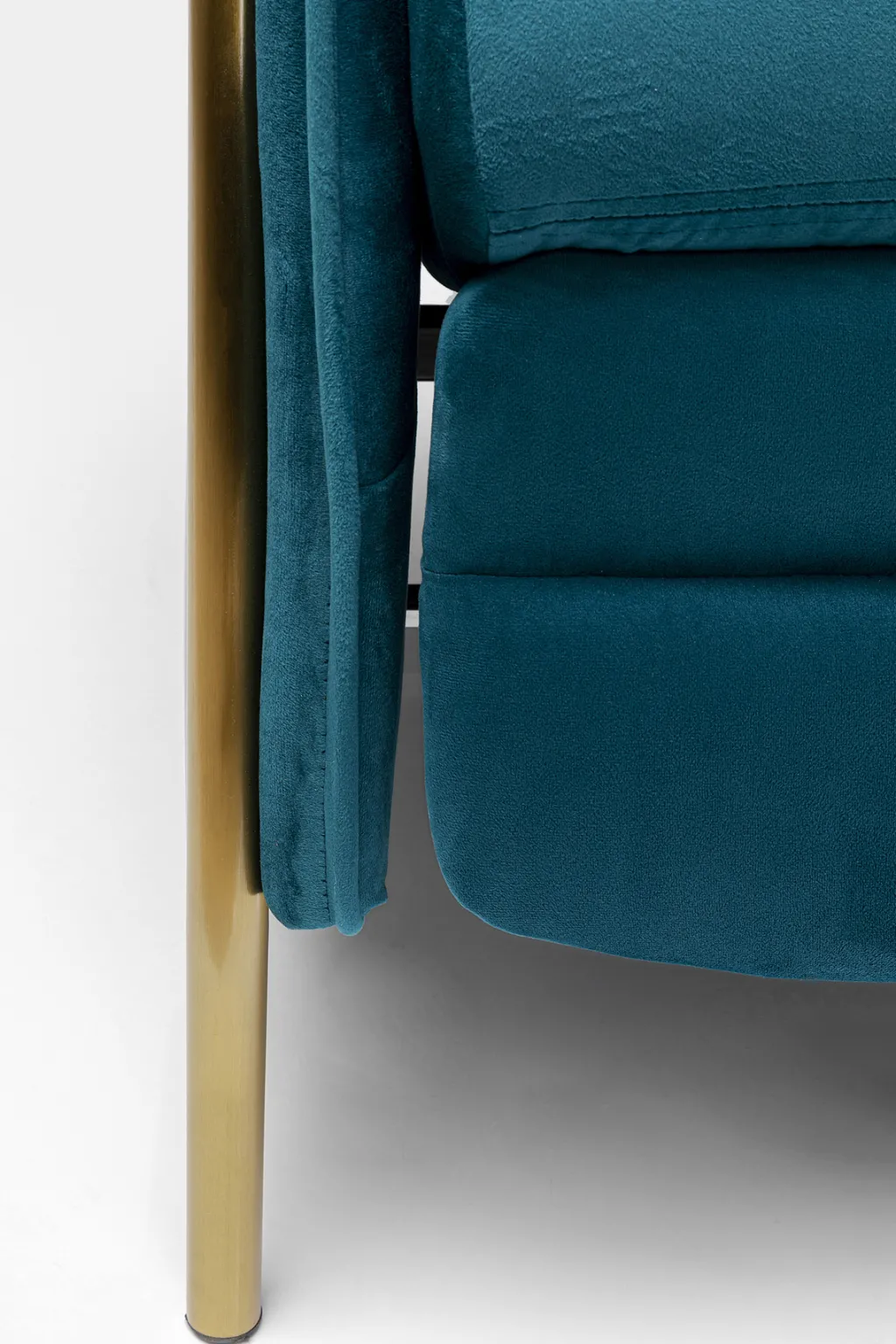 lazy_velvet_lepotuoli_sininen_10.webp Olohuone | Nojatuolit>KARE Design Lazy Velvet Lepotuoli, Sininen