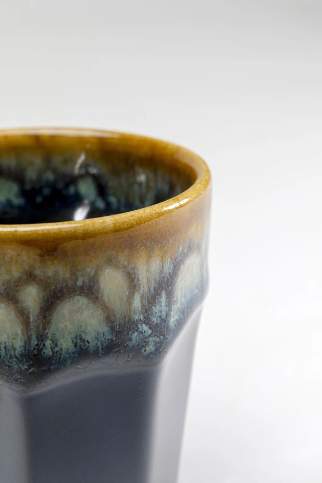 lio_espresso_muki_tummansininen_0.webp Kupit>KARE Design Lio Espresso Muki Tummansininen