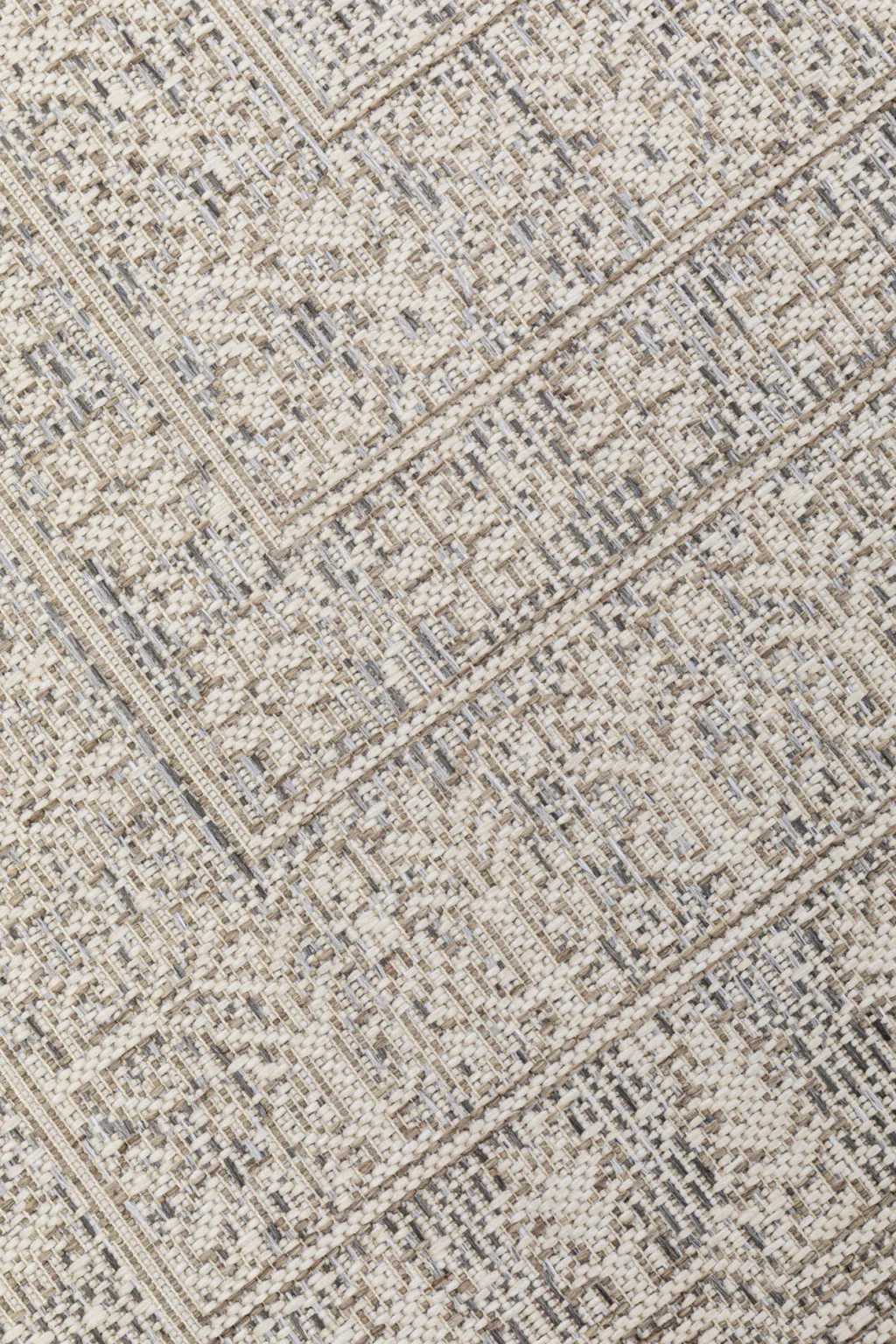 medaillon_matto_ulkokyttn_xcm_1.webp Matot>KARE Design Medaillon Matto Ulkokäyttöön 230x330cm