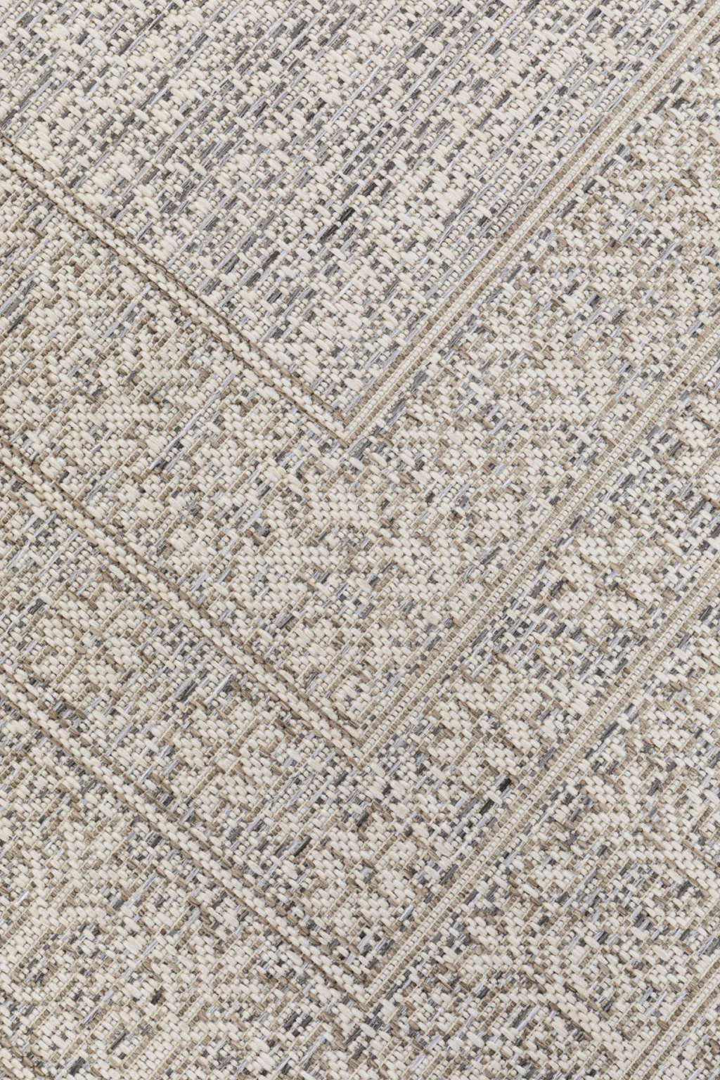 medaillon_matto_ulkokyttn_xcm_2.webp Matot>KARE Design Medaillon Matto Ulkokäyttöön 230x330cm