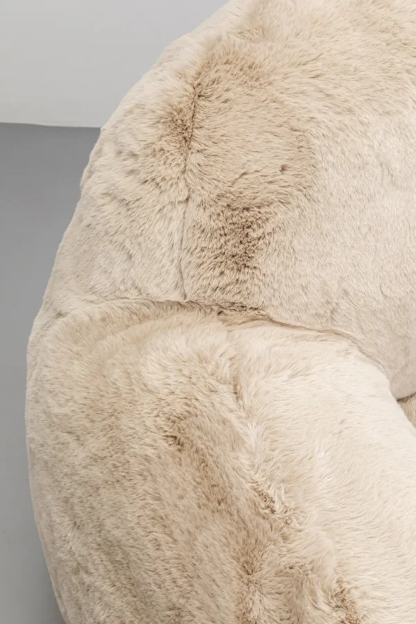 Olohuone | Nojatuolit>KARE Design Mika Cream Nojatuoli Kermanvärinen