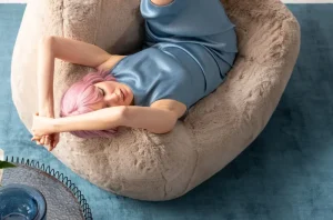 Olohuone | Nojatuolit>KARE Design Mika Cream Nojatuoli Kermanvärinen