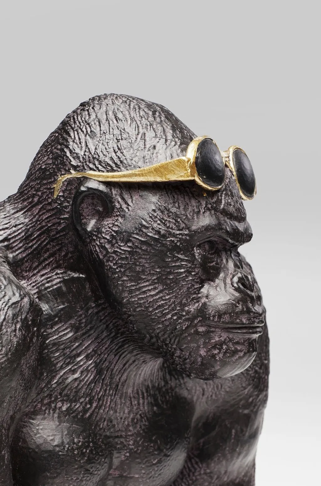 monkey_beach_gorilla_koristeesine_cm_6-1.webp Koriste-Esineet>KARE Design Monkey Beach Gorilla Koriste-esine 20cm