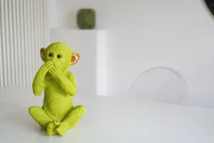 Säästölippaat>KARE Design Monkey Iwazaru Apina Säästölipas, Lime