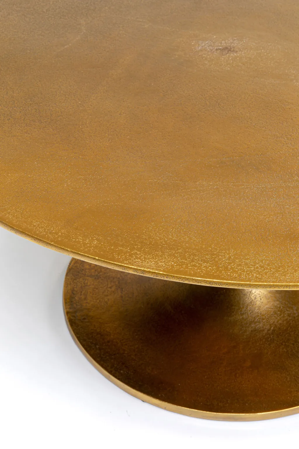 morocco_brass_sohvapyt_messinki_cm_2.webp Sohvapöydät>KARE Design Morocco Brass Sohvapöytä, Messinki Ø91cm