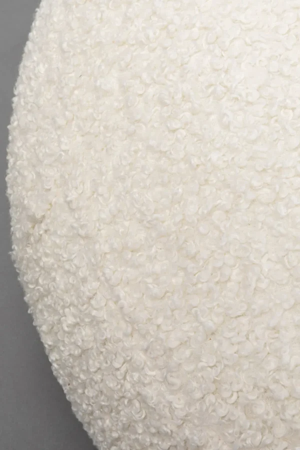 Penkit>KARE Design Pebble Boucle Rahi, Palli Kermanvärinen 81cm