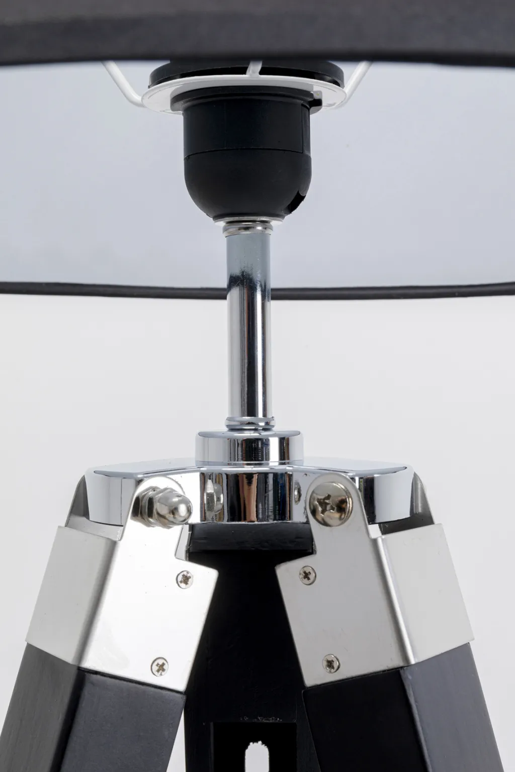 raquette_lattiavalaisin_cm_0.webp Lattiavalaisimet>KARE Design Raquette Lattiavalaisin 144cm