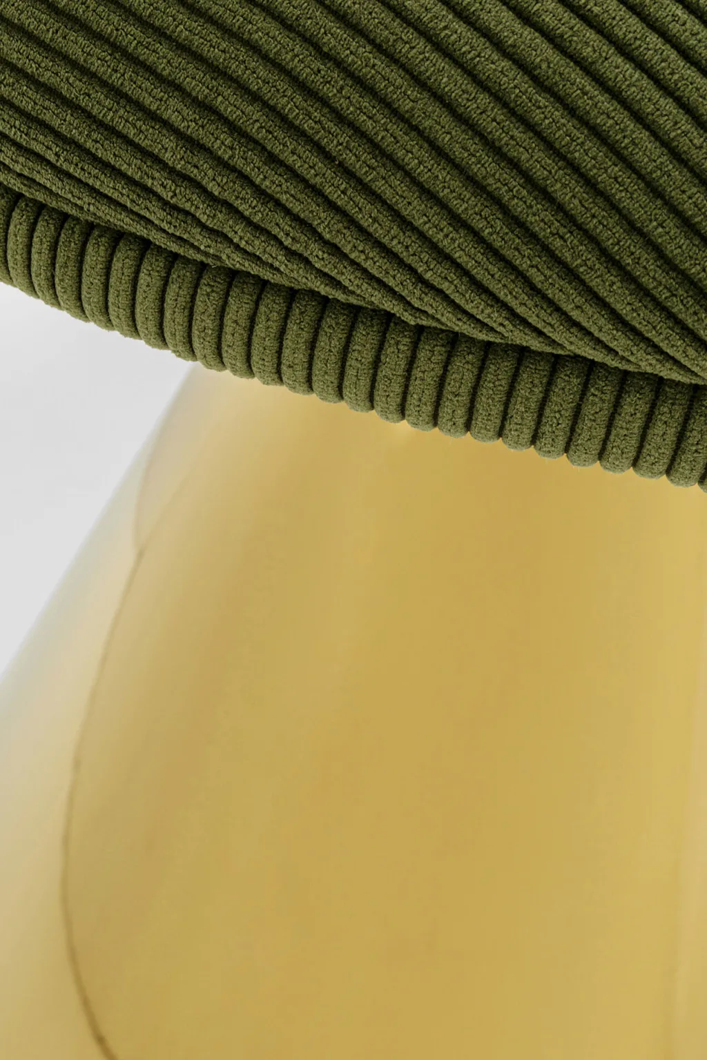 ria_green_tuoli_vihrekulta_6.webp Tuolit>KARE Design Ria Green Tuoli Vihreä-kulta