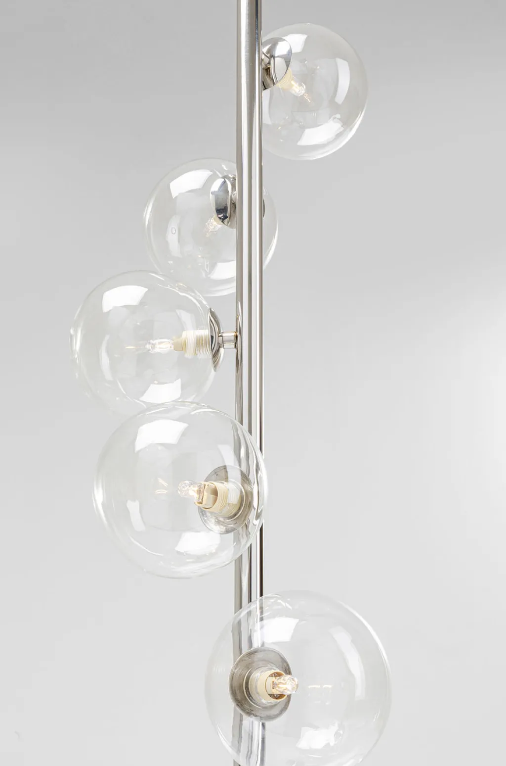 scal_balls_lattiavalaisin_kromi_cm_2.webp Lattiavalaisimet>KARE Design Scal Balls Lattiavalaisin Kromi 160cm