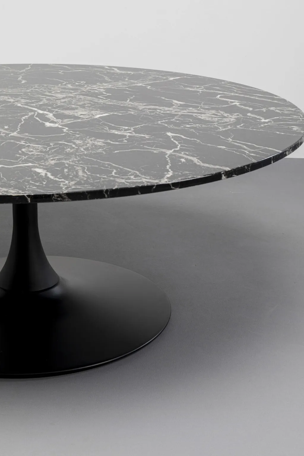 schickeria_marble_sohvapyt_musta_cm_1-1.webp Sohvapöydät>KARE Design Schickeria Marble Sohvapöytä Musta Ø110cm