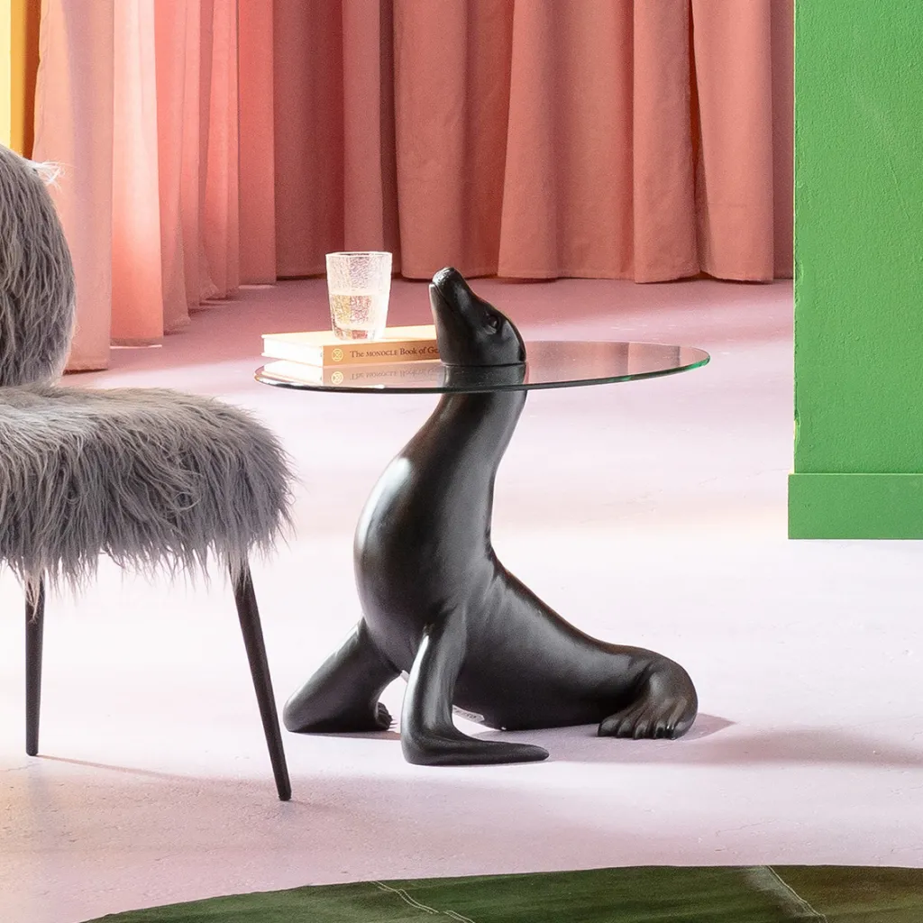 sea_lion_merileijona_sivupyt_cm_0.webp Sohvapöydät>KARE Design Sea Lion Merileijona Sivupöytä Ø50cm