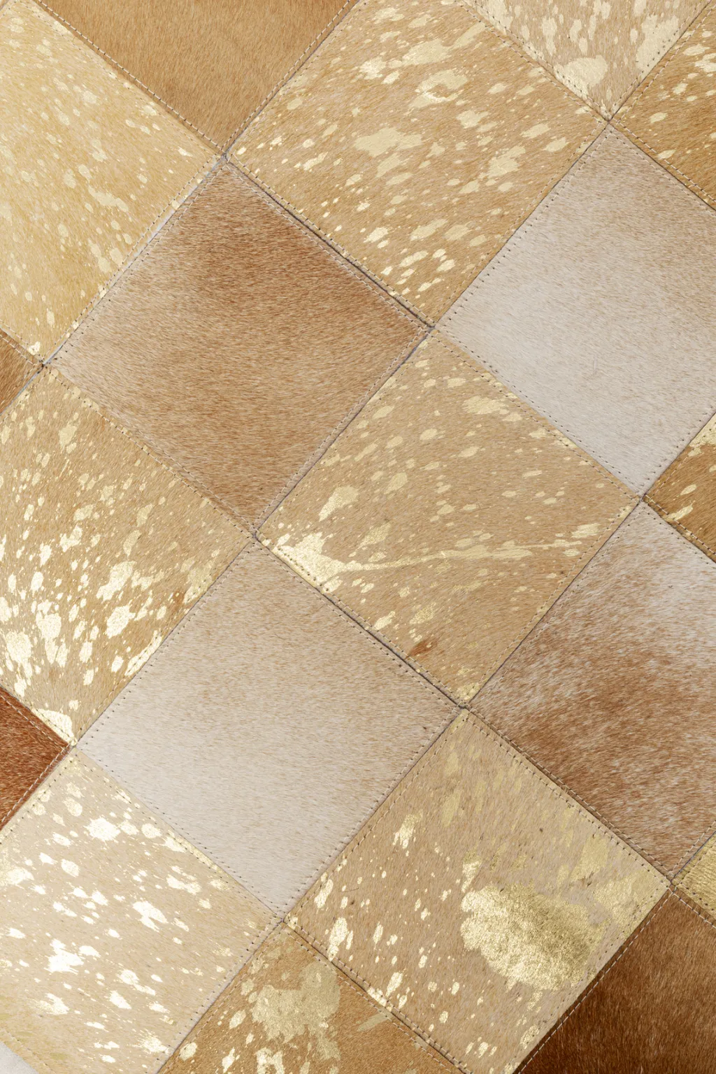 vegas_matto_lehmnnahkaa_beigekulta_xcm_2.webp Matot>KARE Design Vegas Matto, Lehmännahkaa, Beige/kulta 170x240cm